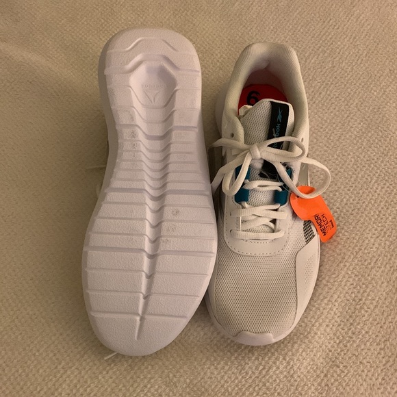 Reebok - Picture 3 of 3